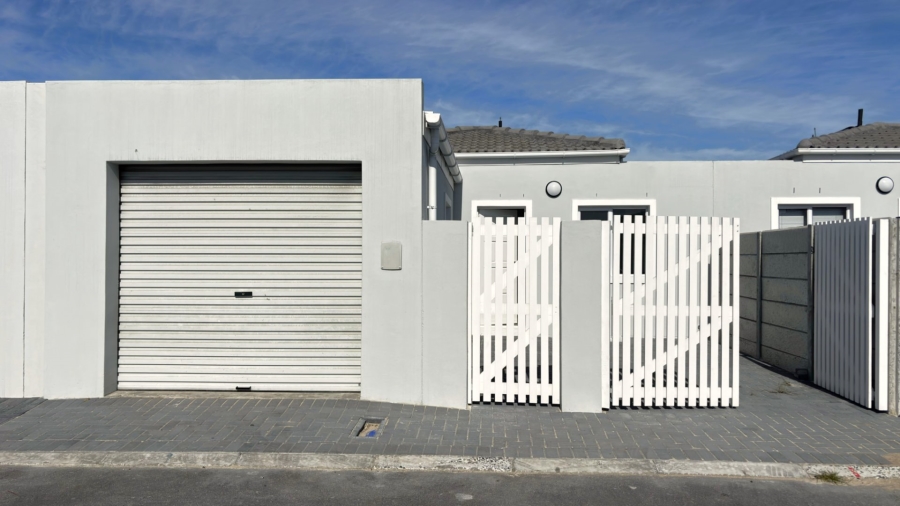3 Bedroom Property for Sale in Weltevreden Valley Western Cape